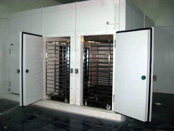 Ремонт промышленных холодильников в Москве с выездом | Вызов мастера по холодильникам на дом